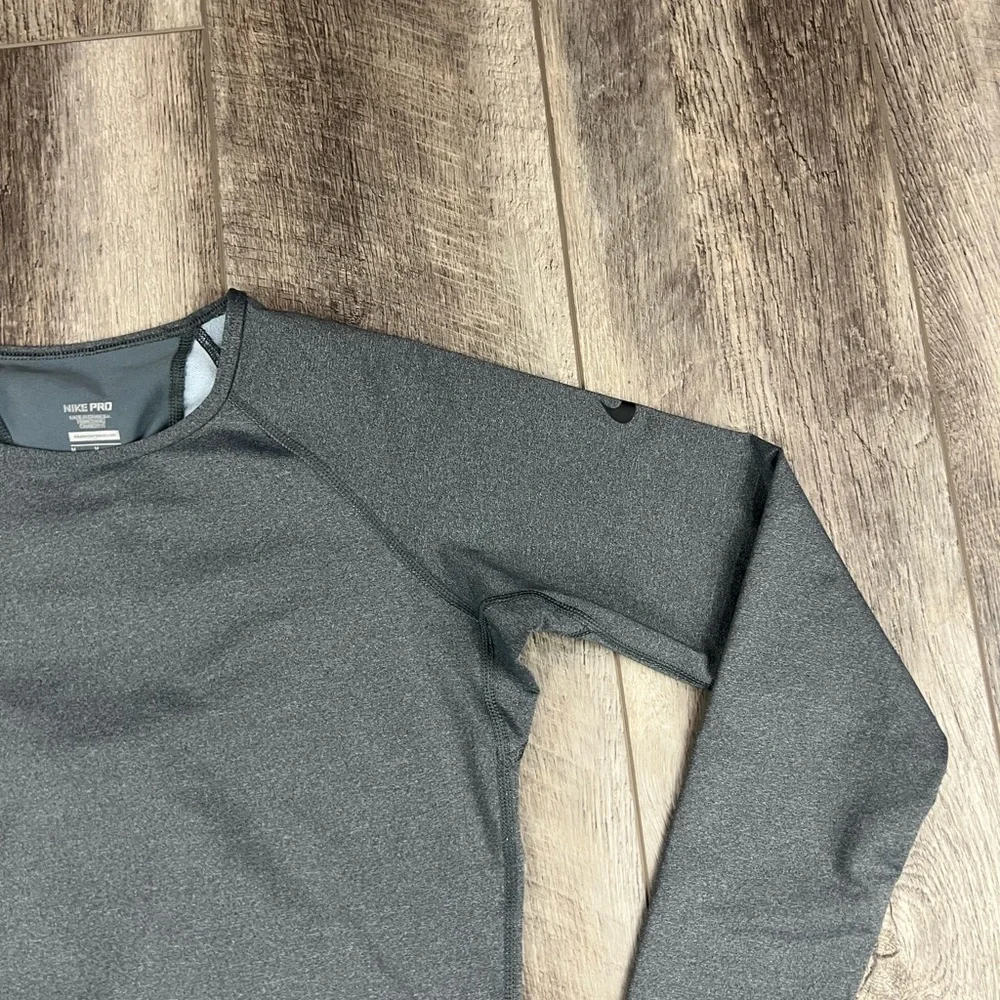 Nike Pro Grey Long‎ Sleeve Top